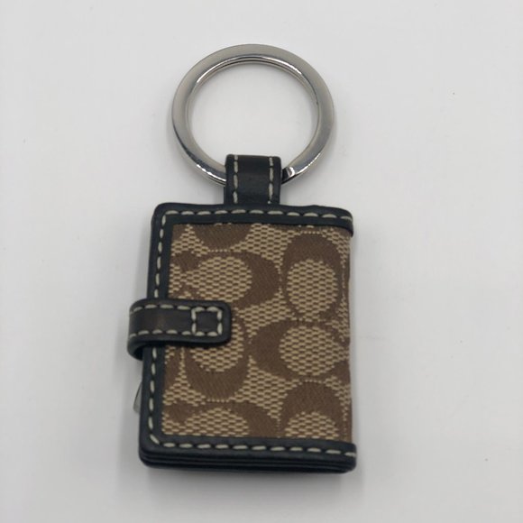 Coach Signature Photo Holder Keychain, NWOT - Picture 2 of 5